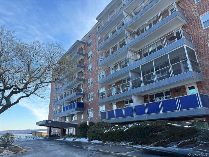 Property Photo:  103 Gedney Street 4M  NY 10960 