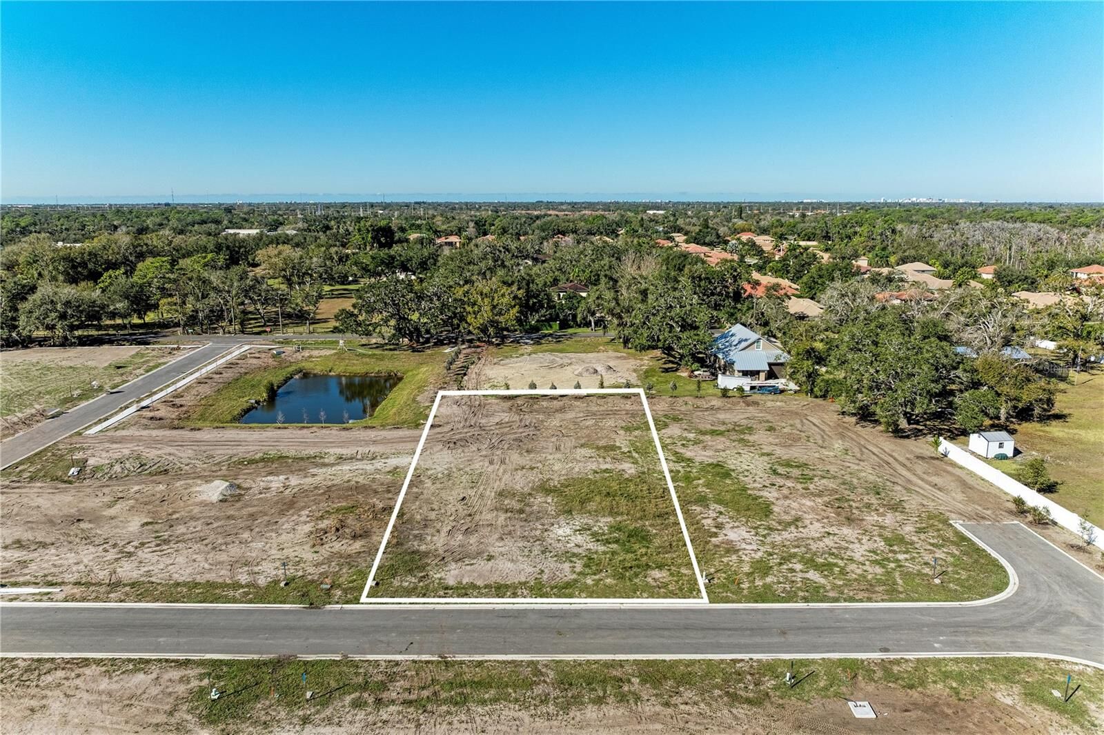 Property Photo:  6805 Lyla Lane  FL 34241 