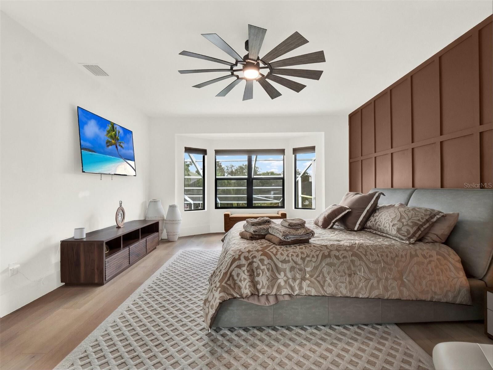 Property Photo:  9111 Mid Pines Court  FL 32819 