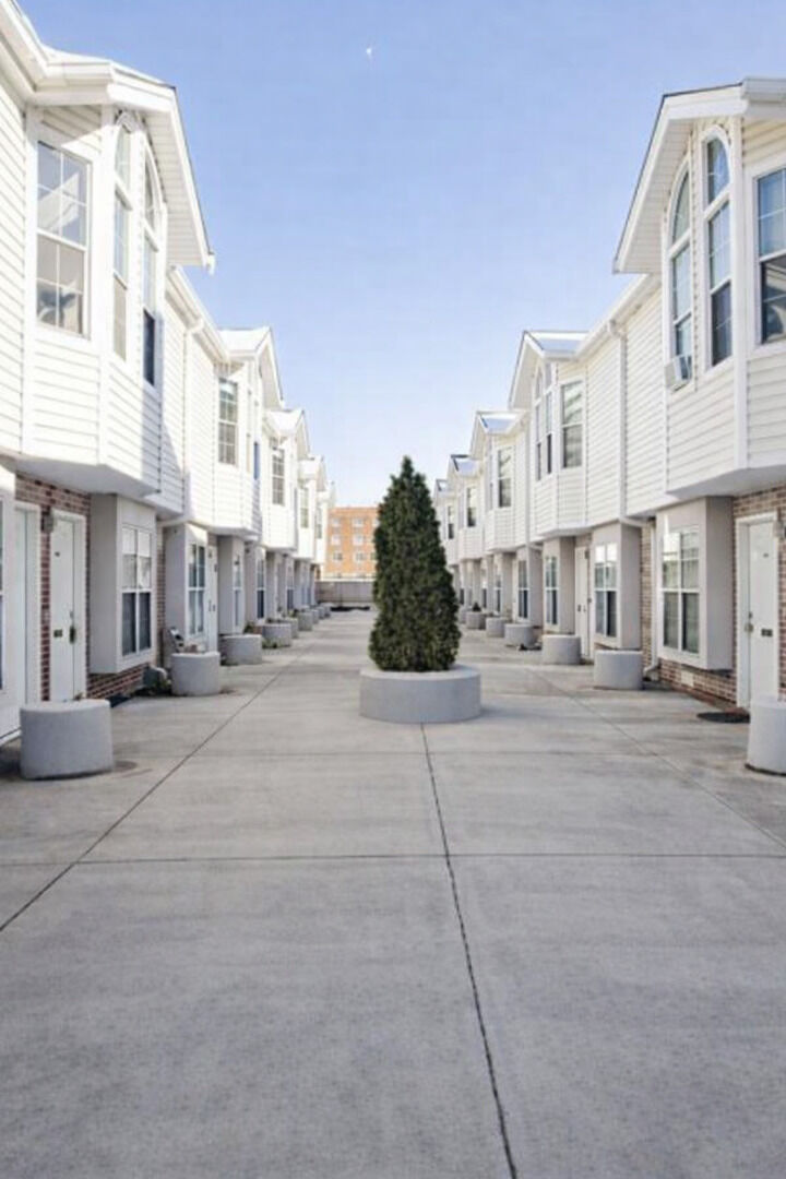 Property Photo:  5039 Warren Street  IL 60077 