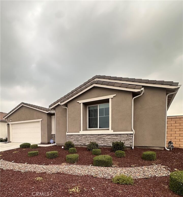 Property Photo:  32683 McKiernan  CA 92584 