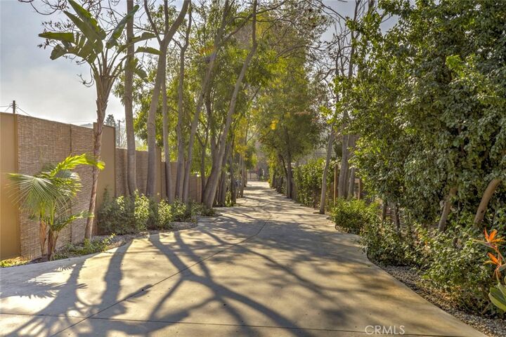 Property Photo:  10555 Art Street  CA 91040 