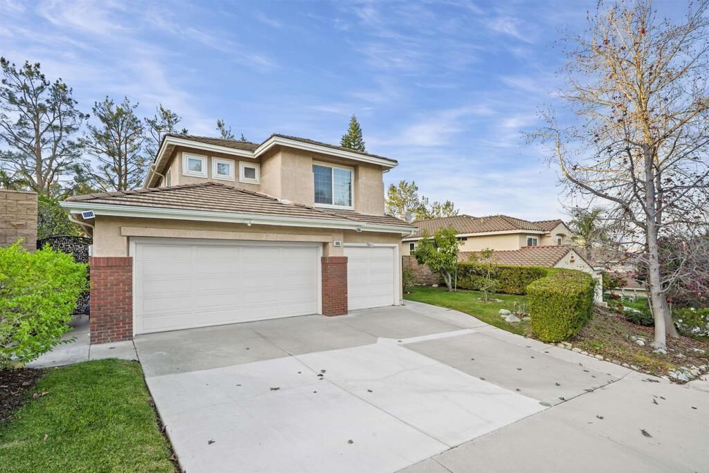 Property Photo: 1065 S Hanlon Way CA 92808