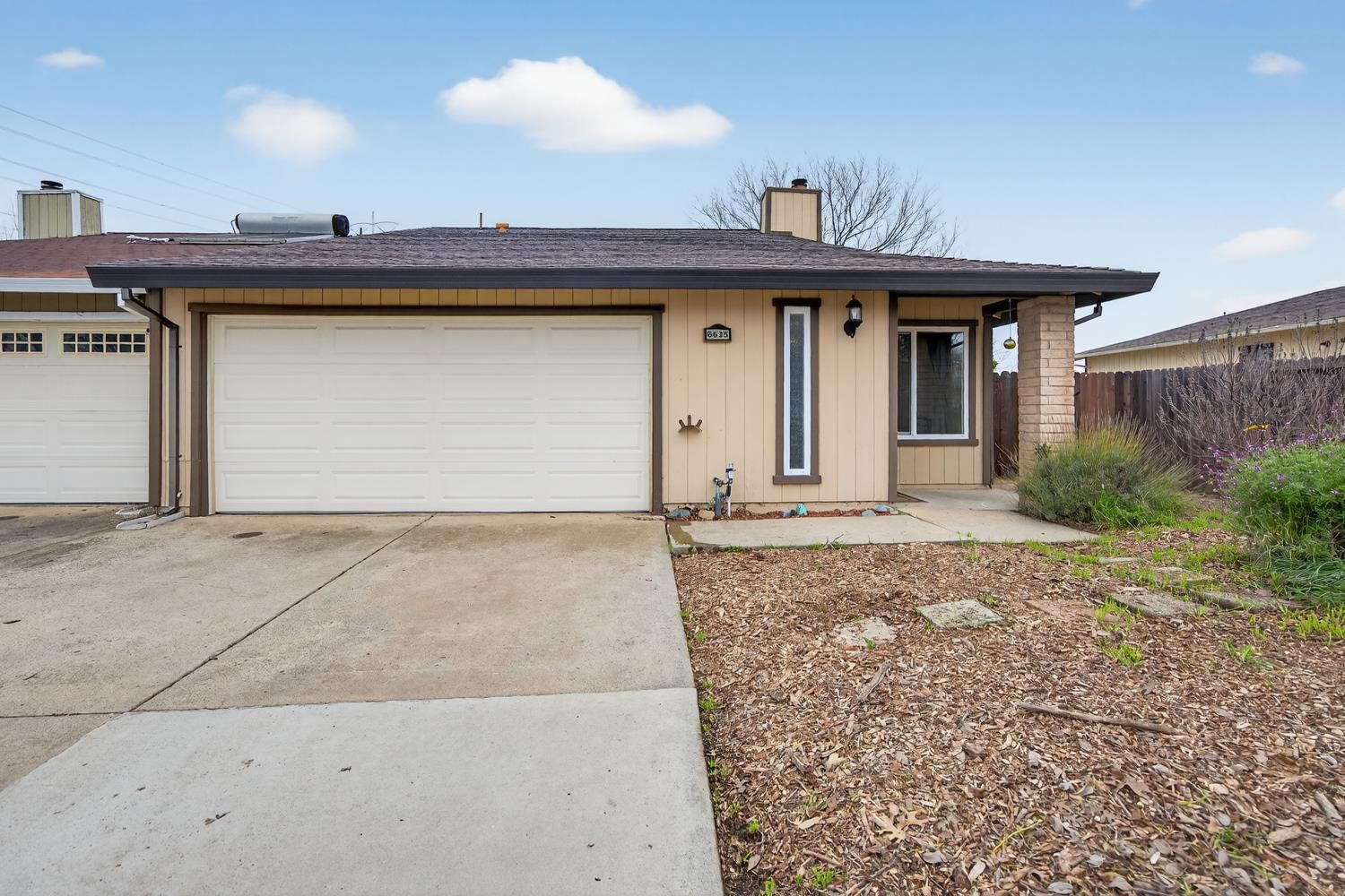 Property Photo:  6635 Spoerriwood Court  CA 95828 