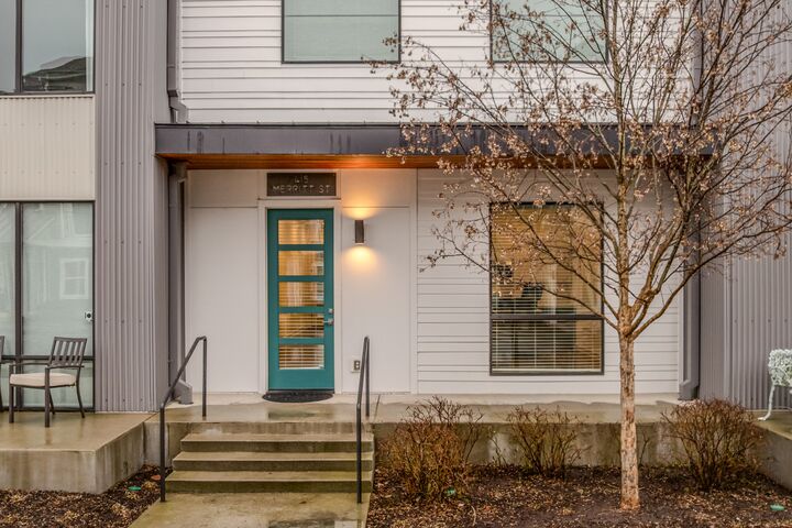 Property Photo:  415 Merritt Ave  TN 37203 