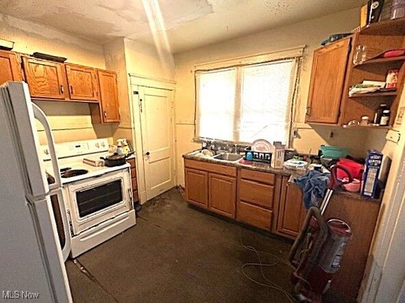 Property Photo:  703 N Collett Street  OH 45805 