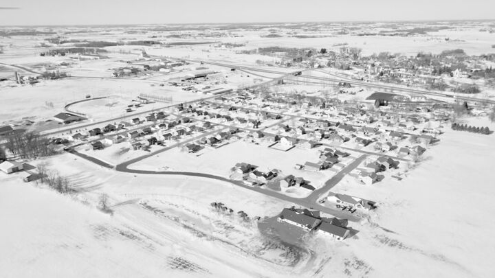 Property Photo:  308 E 11th Street SE  MN 56336 