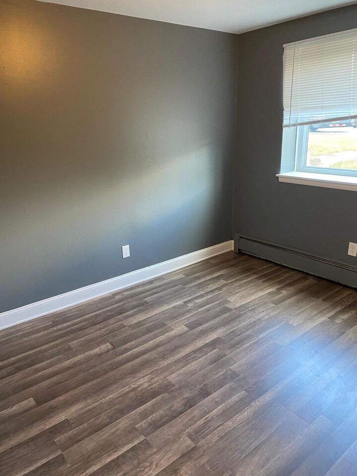 Property Photo:  2708 Xylon Avenue N  MN 55427 