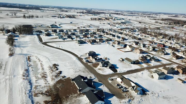 Property Photo: 300 E 11th Street SE MN 56336
