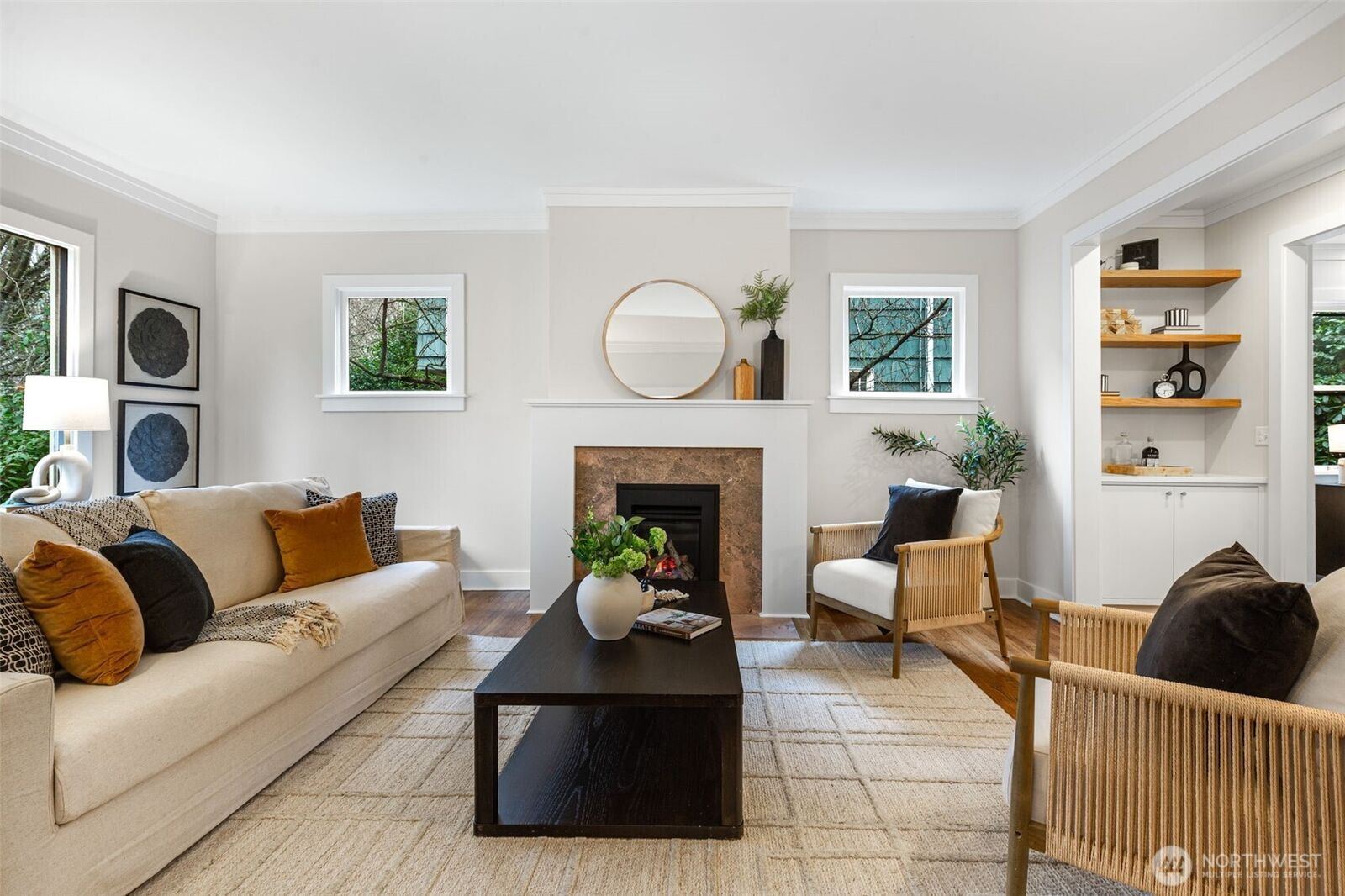 Property Photo: 926 19th Avenue E WA 98112