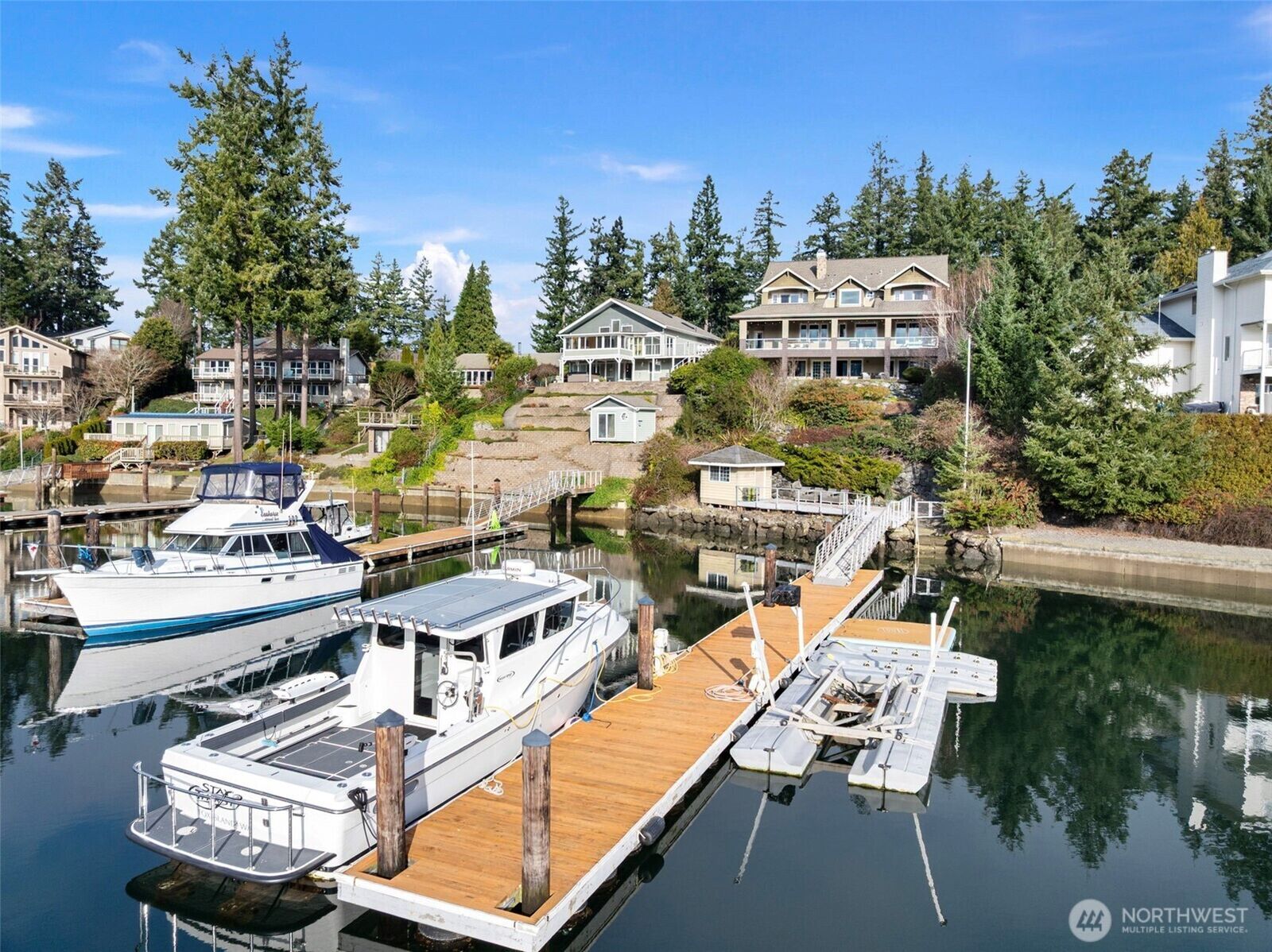 Property Photo:  283  Shorewood Ct  WA 98333 