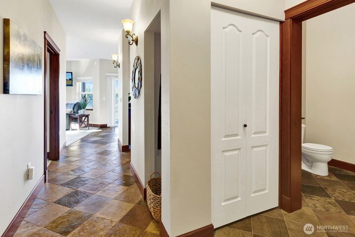 Property Photo: 255 W Bakerview Road B407 WA 98226