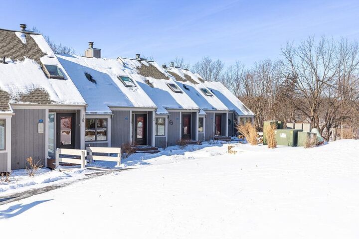 Property Photo: 131 Plum Cove Drive IL 61036