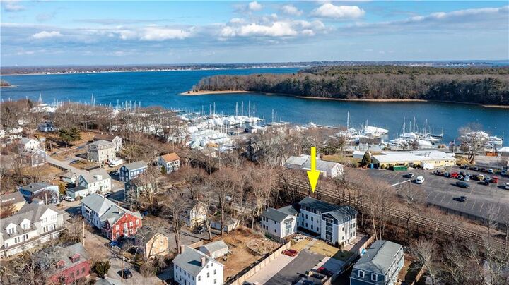 Property Photo:  32 Exchange Street 103  RI 02818 