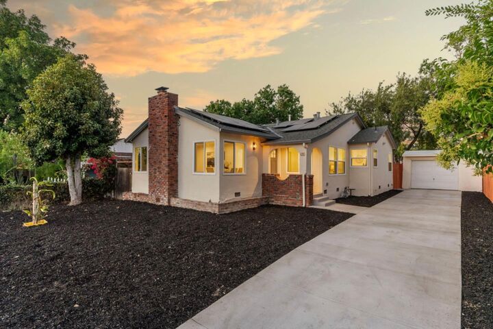 Property Photo: 366 Cureton Place CA 95127