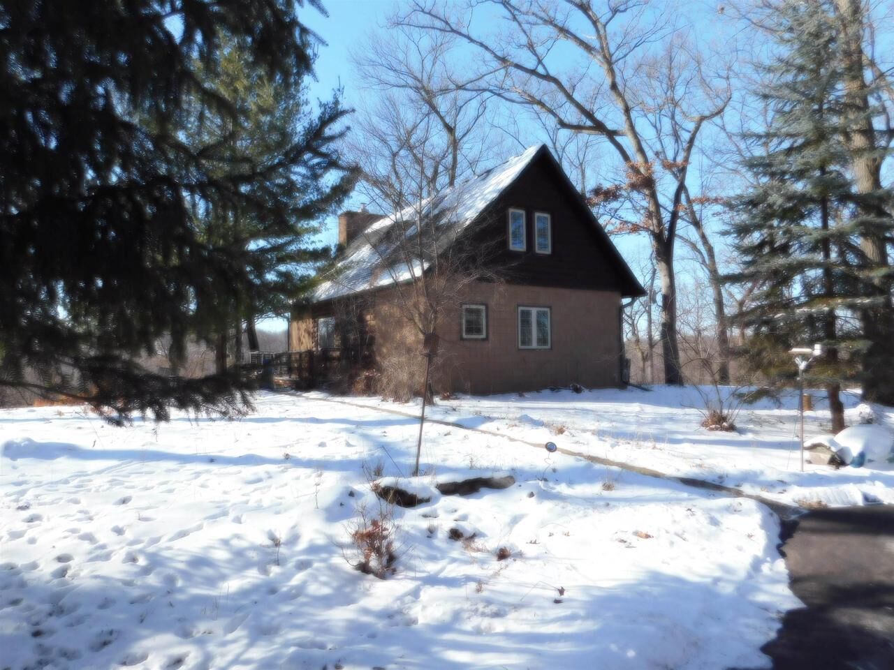 Property Photo: E2392 S Dutch Hollow Road WI 53941