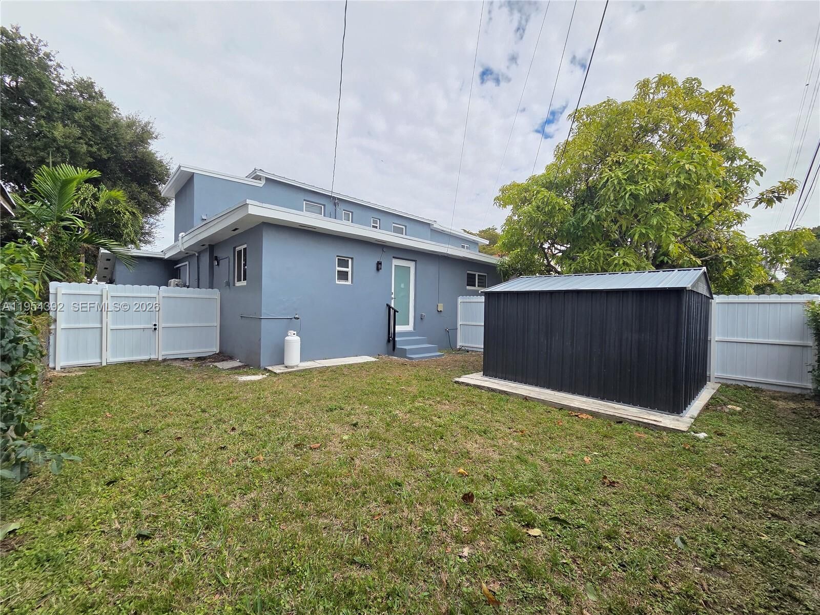 Property Photo:  6240 SW 21st St (#3) 0  FL 33155 