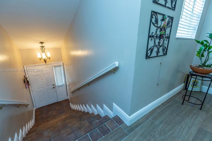 Property Photo:  2018 SE 27th Dr 201-C  FL 33035 