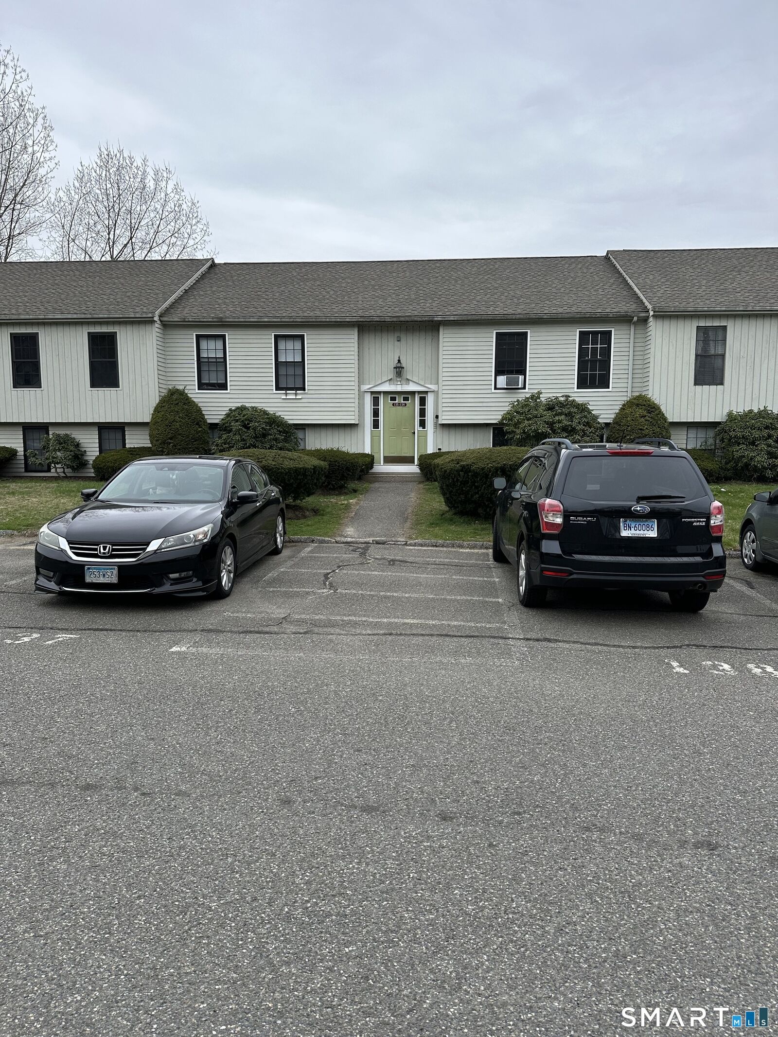 Property Photo:  79 Aspetuck Village  CT 06776 