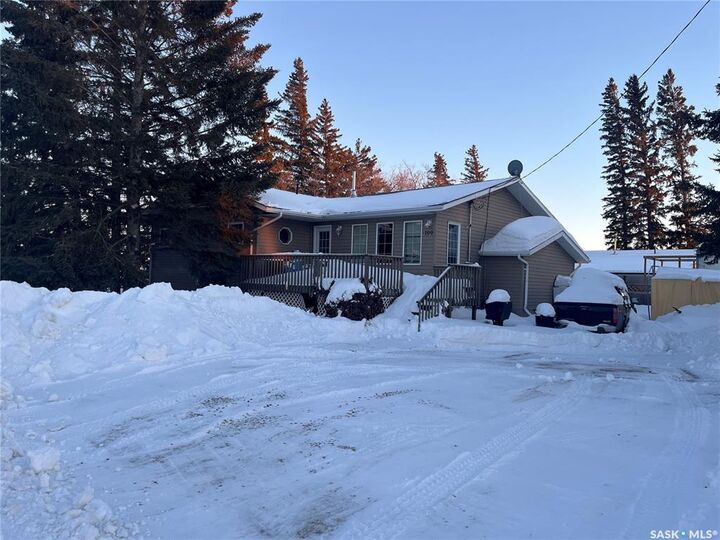 Property Photo:  100 1st Avenue SW  SK S0A 4J0 