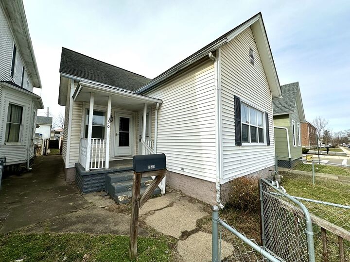 Property Photo: 320 Vine Street OH 45601