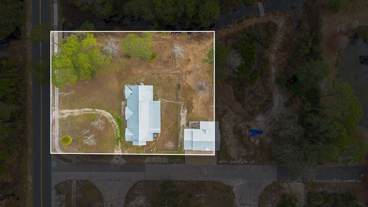 Property Photo:  1105 Gray Avenue  FL 32322 