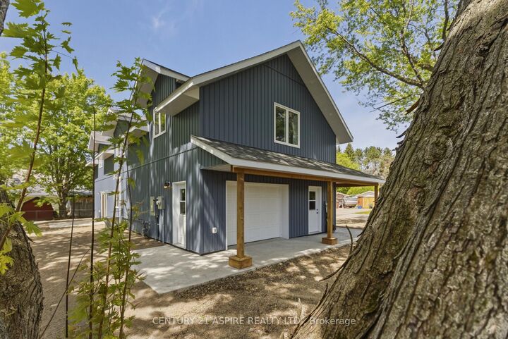 Property Photo: 32 Wilson Street ON K0J 1J0