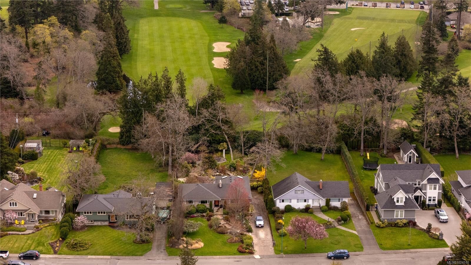 Property Photo:  3331 Woodburn Ave  BC V8P 5B8 