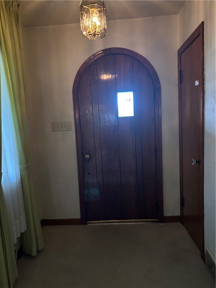 Property Photo:  1117 Schweitzer  PA 15135 