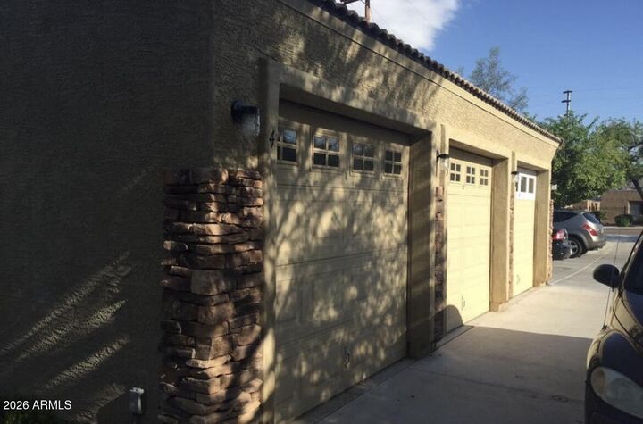 Property Photo:  2014 E Sweetwater Avenue  AZ 85022 