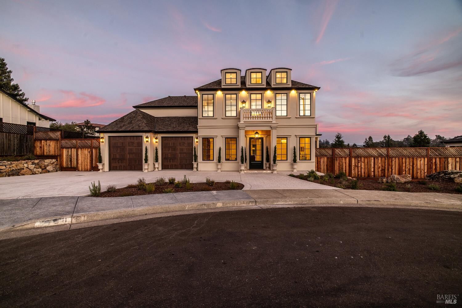 Property Photo:  3724 Lakebriar Place  CA 95403 