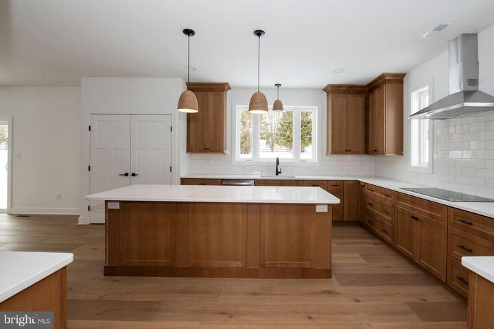 Property Photo: 209 Old State Rd PA 19468