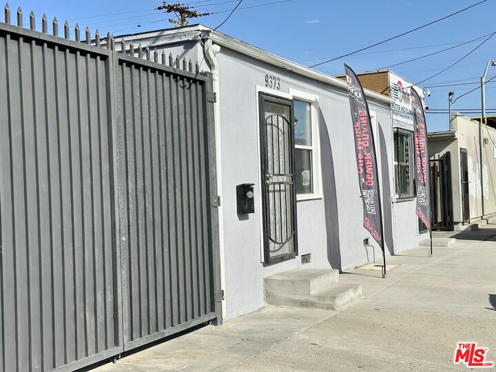 Property Photo: 9373 9375 Fern St CA 91733
