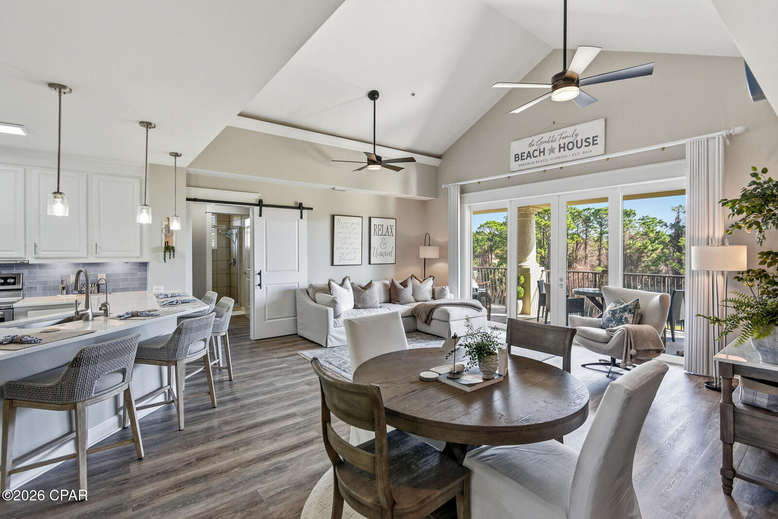 Property Photo: 5385 Pine Ridge Lane FL 32550