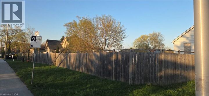 411 Highway 8 — photo 1