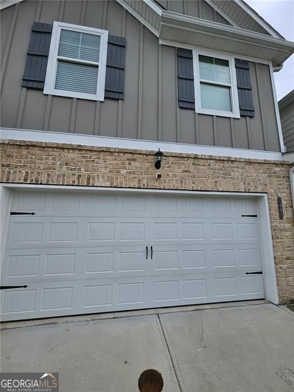 Property Photo:  7490 Knoll Hollow Road  GA 30058 