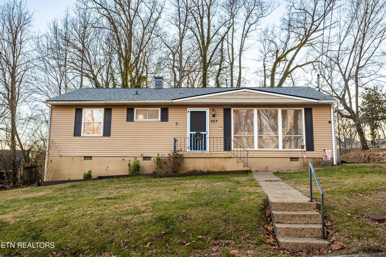 Property Photo: 285 East Drive TN 37830