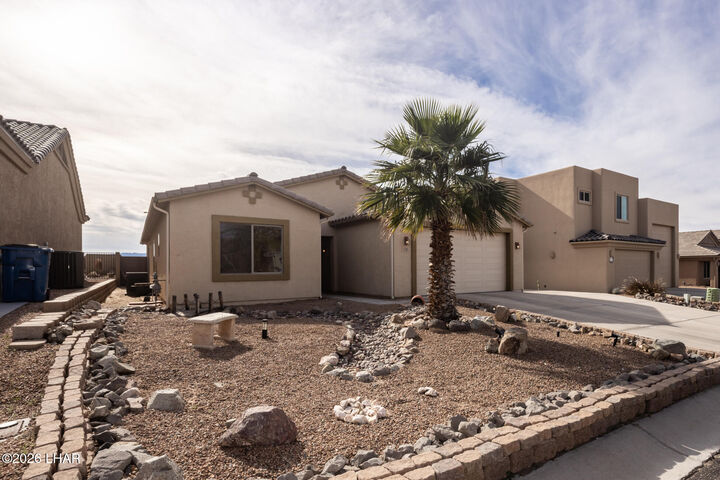 Property Photo: 1764 E Azalea Ave AZ 86404