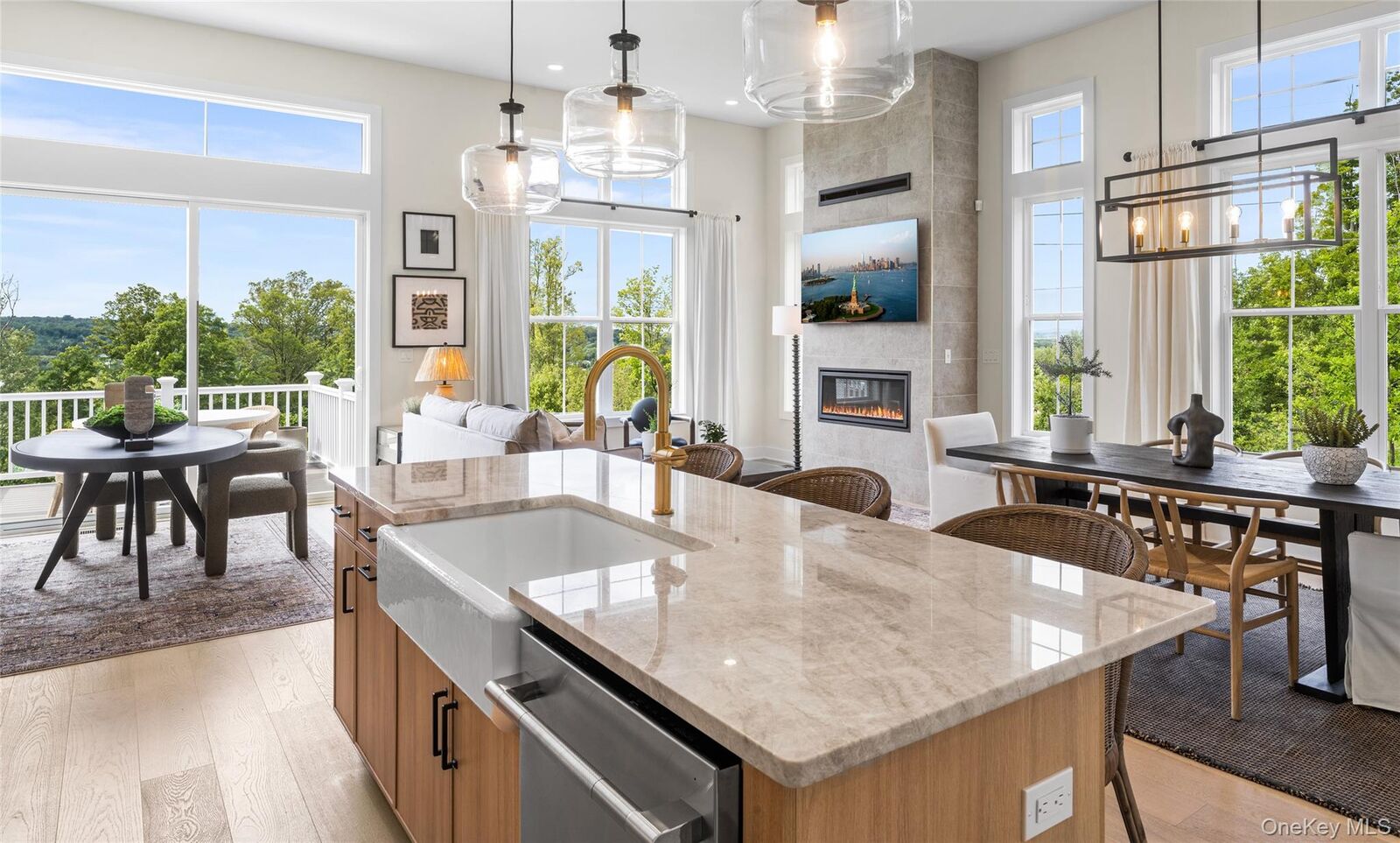 Property Photo:  5135 Teaberry Lane 11  NY 12524 