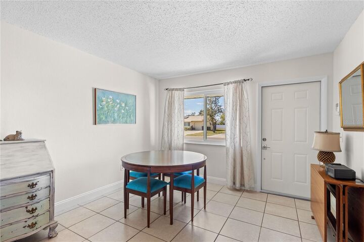 Property Photo: 6057 Myrtlewood Road FL 34287