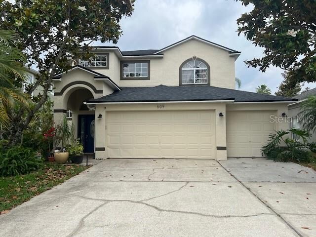 Property Photo: 609 Prince Lane FL 32765