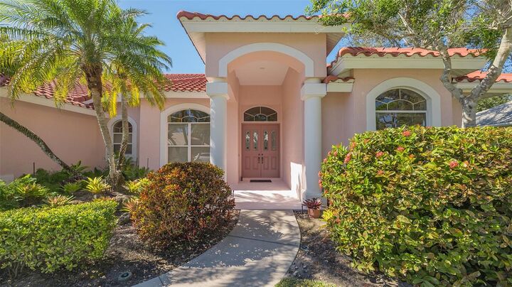 Property Photo: 4754 Antler Trail FL 34238