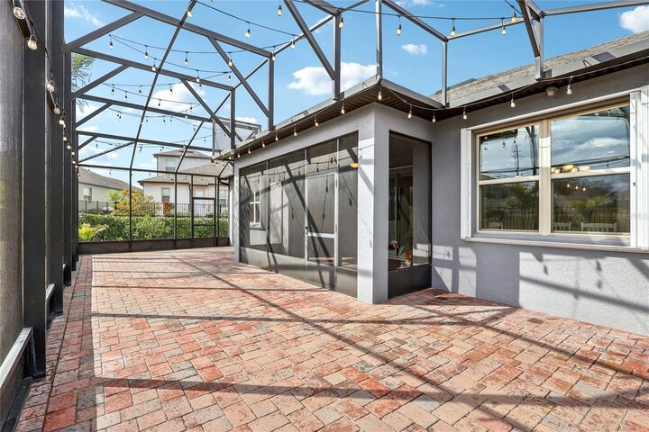 Property Photo: 2393 Panoramic Circle FL 32703