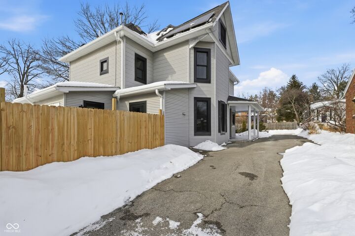 Property Photo:  1202 E Maxwell Lane E  IN 47401 