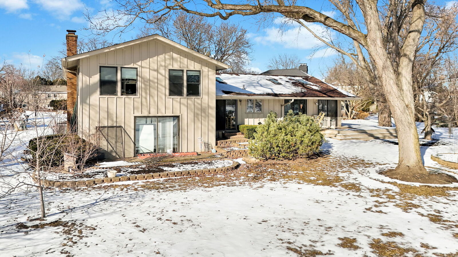 Property Photo:  1489 Pebblestone Cove  IL 60189 