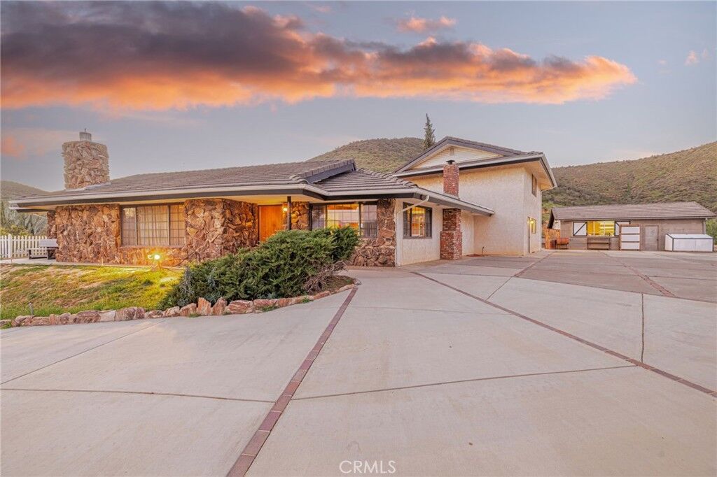 Property Photo:  34201 Territory Road  CA 91390 