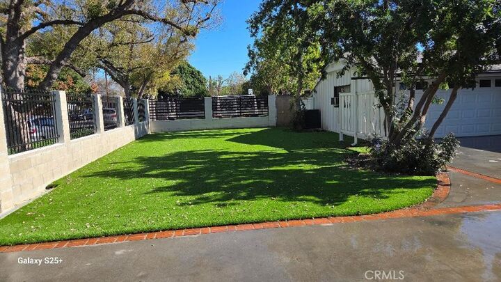 Property Photo:  17322 Keswick  CA 91325 