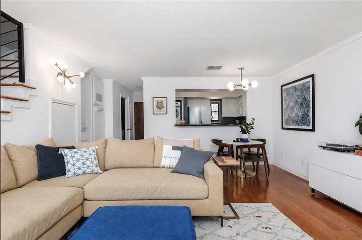 Property Photo:  2480 Penmar  CA 90291 