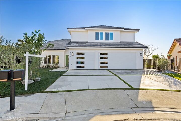 Property Photo:  4807 Cinco View Drive  CA 90601 