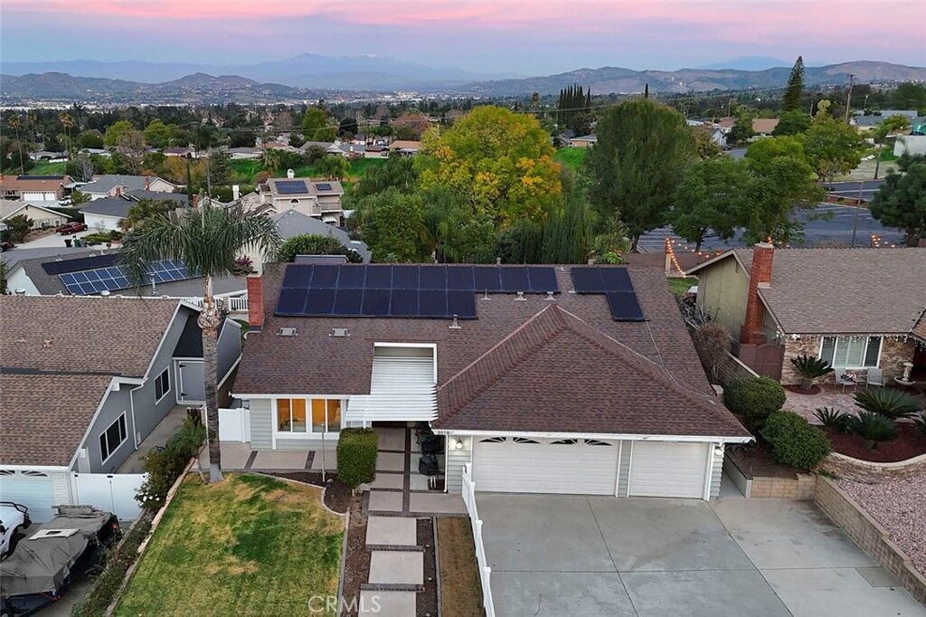 Property Photo: 2015 W Ontario CA 92882